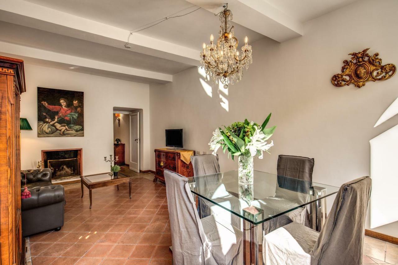 Appartement Campo Di Fiori 2 Bedroom Via Giulia